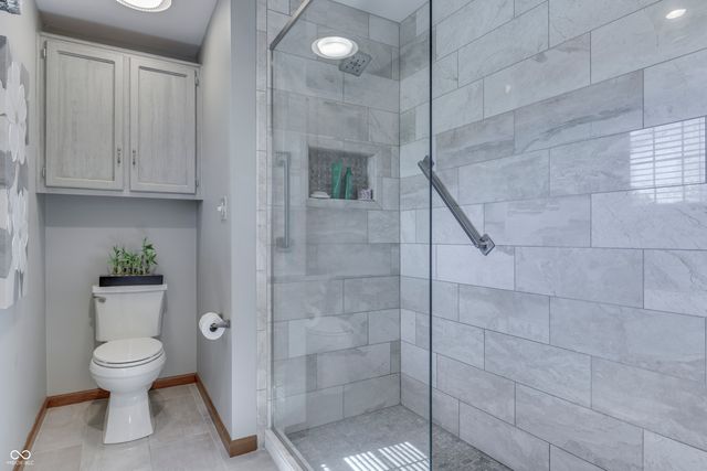 3259 Buckmoor Parkway, Greenwood, IN 46143