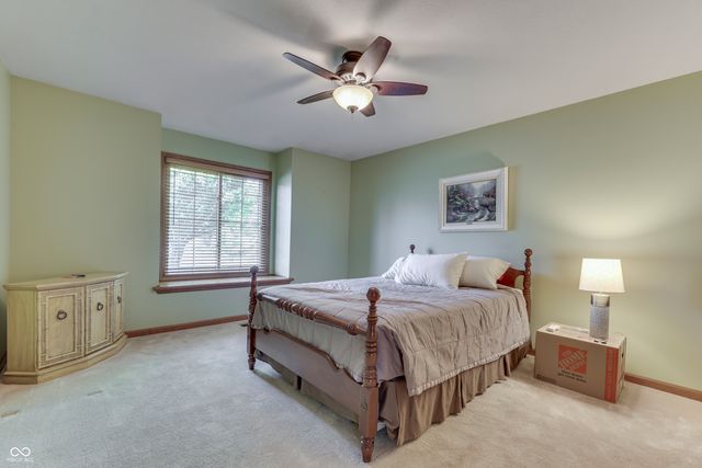 3259 Buckmoor Parkway, Greenwood, IN 46143
