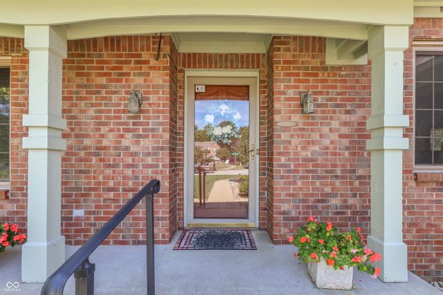 3259 Buckmoor Parkway, Greenwood, IN 46143