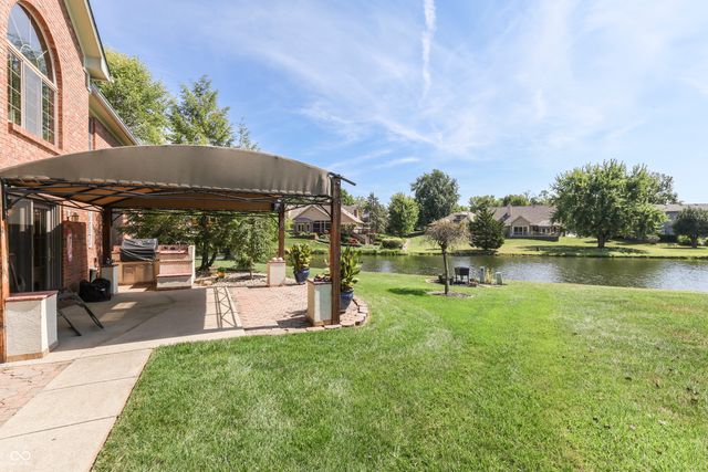 3259 Buckmoor Parkway, Greenwood, IN 46143