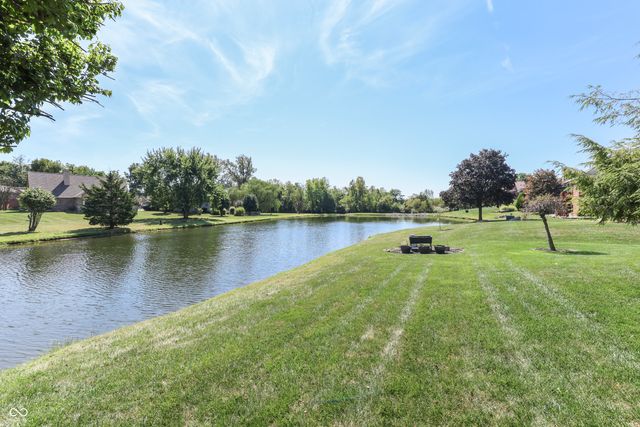 3259 Buckmoor Parkway, Greenwood, IN 46143