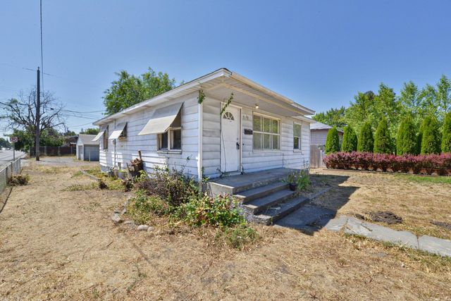 928 E Joseph Ave, Spokane, WA 99208