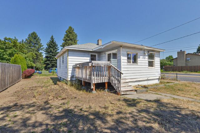928 E Joseph Ave, Spokane, WA 99208