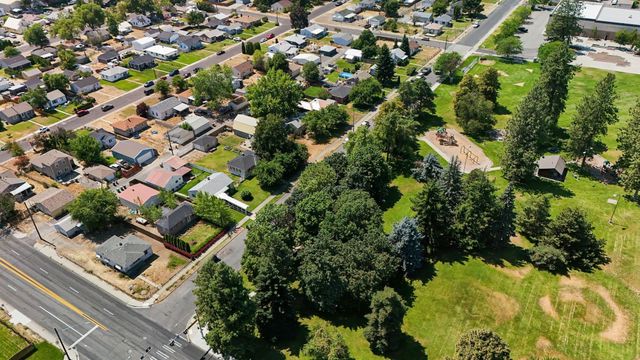 928 E Joseph Ave, Spokane, WA 99208