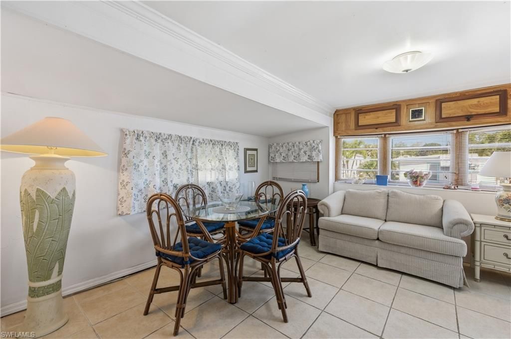 17 Jade DR 17J, NAPLES, FL 34114 — photo 5