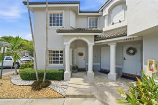 14137 SW 121st Pl, Miami, FL 33186