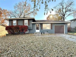 7407 NW 75th Street, Kansas City, MO 64152