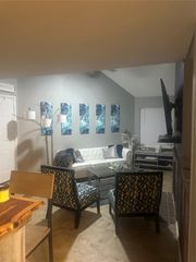 2310 Balsam Drive B202, Arlington, TX 76006