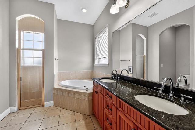 16323 UPPER MANATEE RIVER ROAD, Bradenton, FL 34212