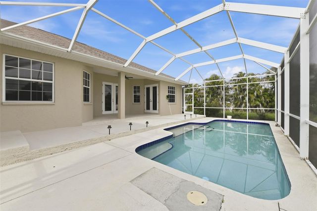 16323 UPPER MANATEE RIVER ROAD, Bradenton, FL 34212