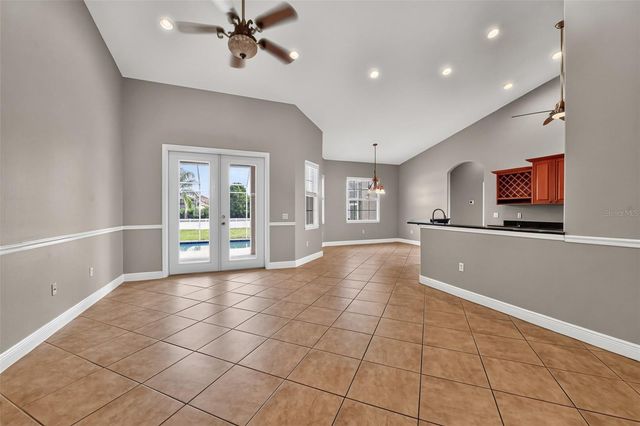 16323 UPPER MANATEE RIVER ROAD, Bradenton, FL 34212