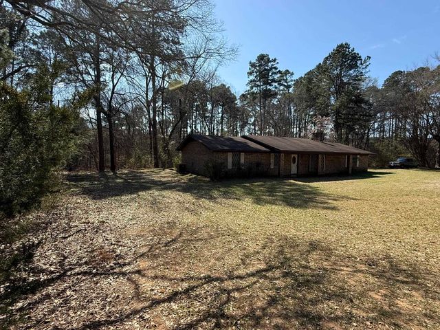 688 FM 555, Gilmer, TX 75645