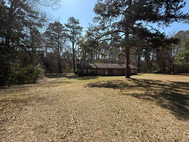 688 FM 555, Gilmer, TX 75645