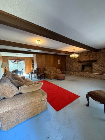 688 FM 555, Gilmer, TX 75645