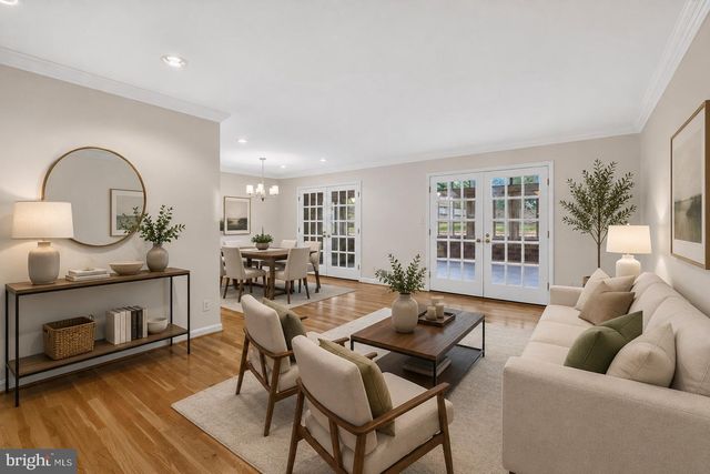 6035 CHATSWORTH LN, Bethesda, MD 20814