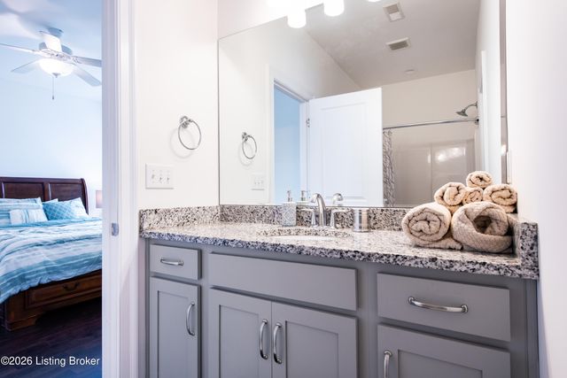 9507 Civic Way, Prospect, KY 40059