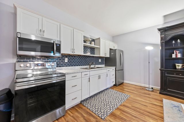 188 Fair Sailing Road, Mount Pleasant, SC 29466