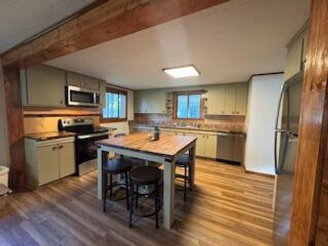 W370S1673 Utica ROAD, Dousman, WI 53118