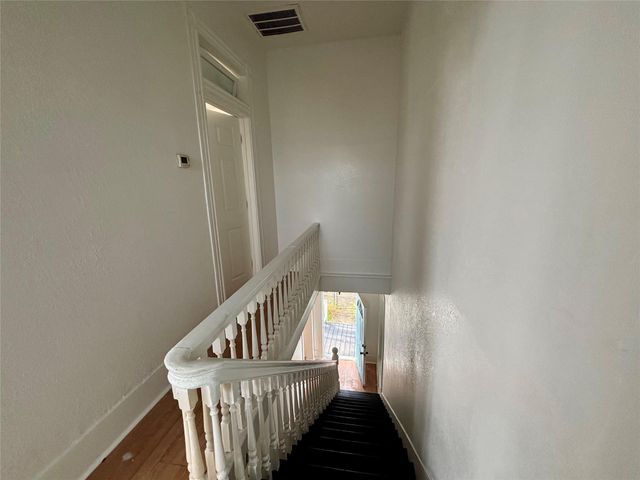 3410 Sealy Street, Galveston, TX 77550