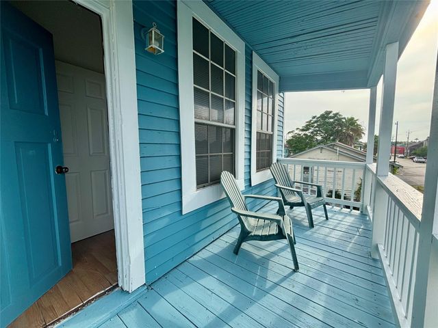 3410 Sealy Street, Galveston, TX 77550