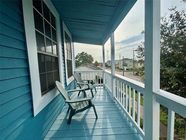 3410 Sealy Street, Galveston, TX 77550