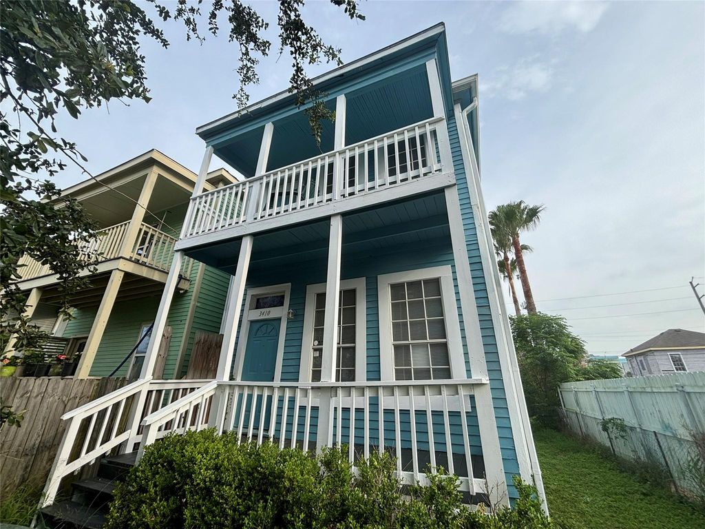 3410 Sealy Street, Galveston, TX 77550