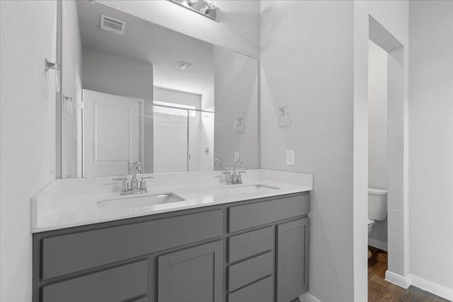 220 Cherry Laurel LN, Kyle, TX 78640