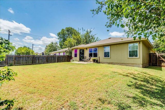 981 Goldenrod ST, Kyle, TX 78640