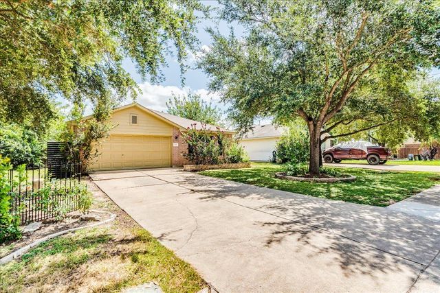 981 Goldenrod ST, Kyle, TX 78640