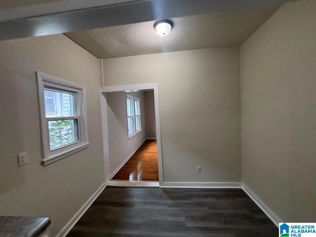 914 18TH WAY SW, Birmingham, AL 35211