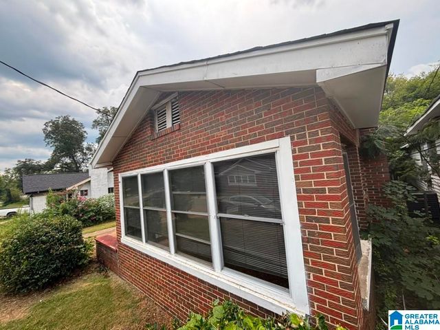 914 18TH WAY SW, Birmingham, AL 35211
