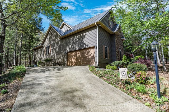 112 Wren Court, Lake Lure, NC 28746