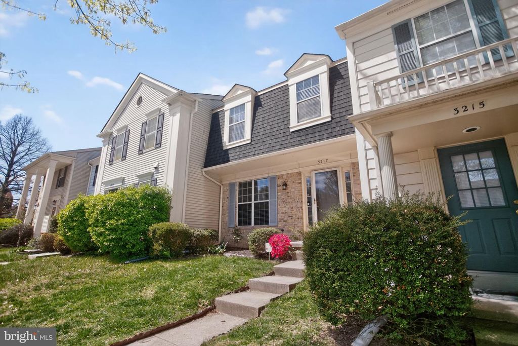Image 2 of property listing at 3217 SAINT FLORENCE TER, Olney, MD 20832