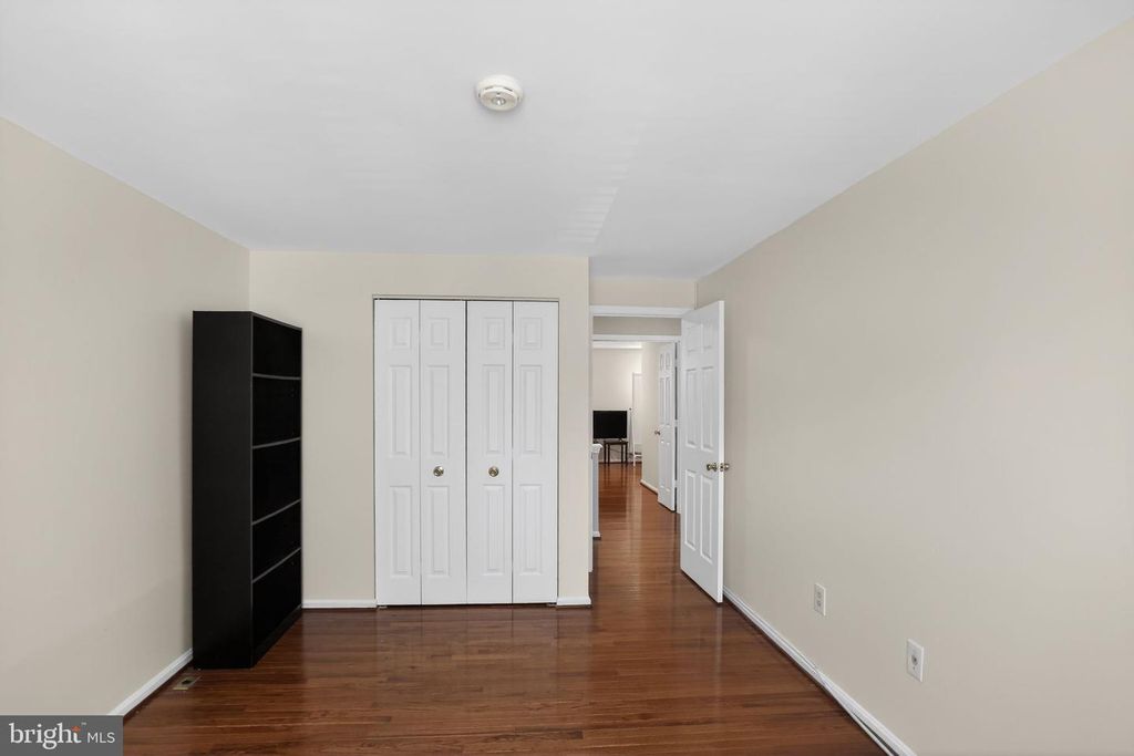 Image 15 of property listing at 3217 SAINT FLORENCE TER, Olney, MD 20832