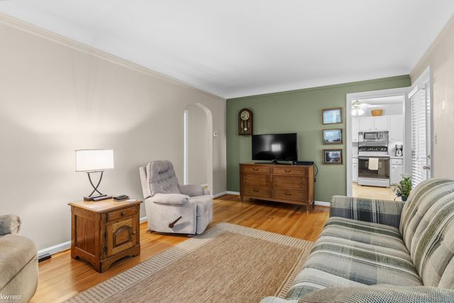 11825 Stuart Street, Grand Blanc, MI 48439