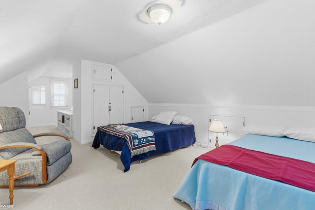 11825 Stuart Street, Grand Blanc, MI 48439