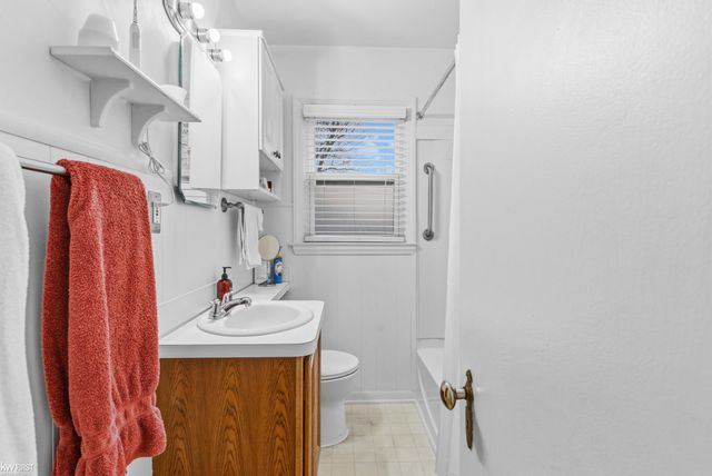 11825 Stuart Street, Grand Blanc, MI 48439