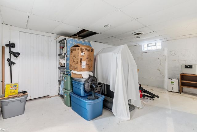 11825 Stuart Street, Grand Blanc, MI 48439