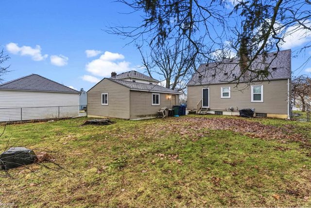 11825 Stuart Street, Grand Blanc, MI 48439