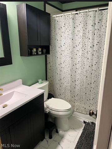 595 Bonnie Brae Avenue NE, Warren, OH 44483