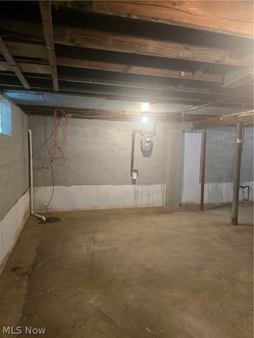 1164 Orlando Avenue, Akron, OH 44320