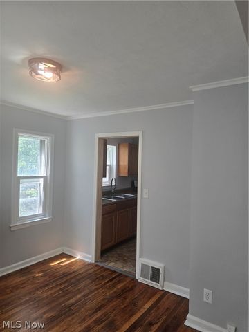 1164 Orlando Avenue, Akron, OH 44320