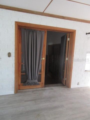 1763 SHORE ACRES BOULEVARD NE, St Petersburg, FL 33703