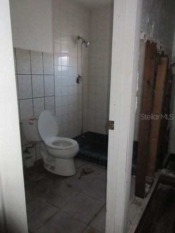 1763 SHORE ACRES BOULEVARD NE, St Petersburg, FL 33703