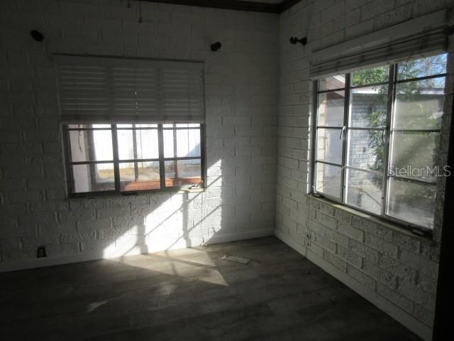 1763 SHORE ACRES BOULEVARD NE, St Petersburg, FL 33703