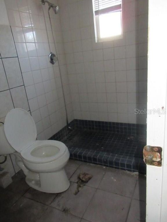 Image 19 of property listing at 1763 SHORE ACRES BOULEVARD NE, St Petersburg, FL 33703