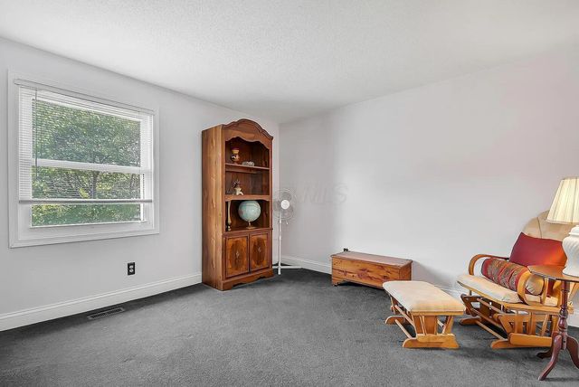 6880 Gray Gables Lane, Columbus, OH 43235