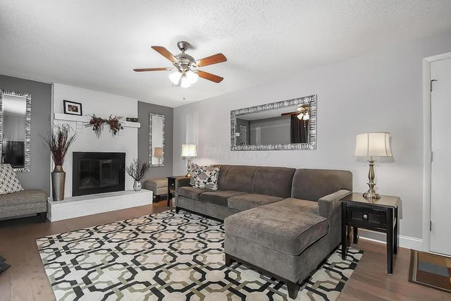 6880 Gray Gables Lane, Columbus, OH 43235