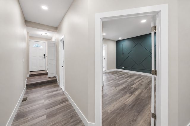 2407 S Albany Avenue, Chicago, IL 60623