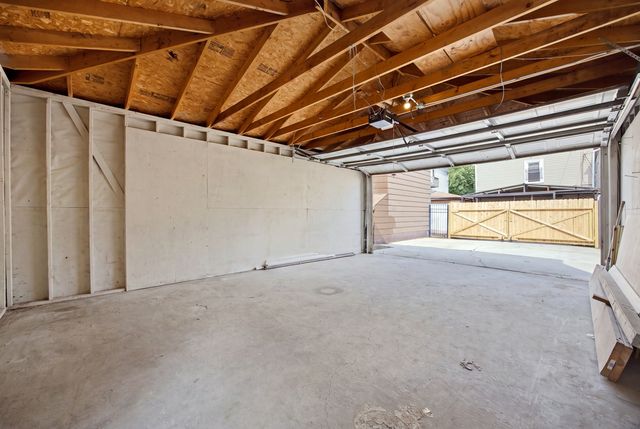 2407 S Albany Avenue, Chicago, IL 60623